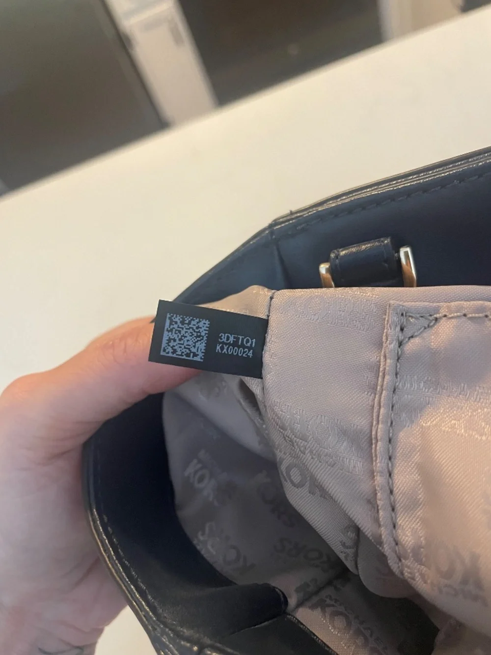 Navy Blue Michael Kors Large Carolyn Tote Satchel